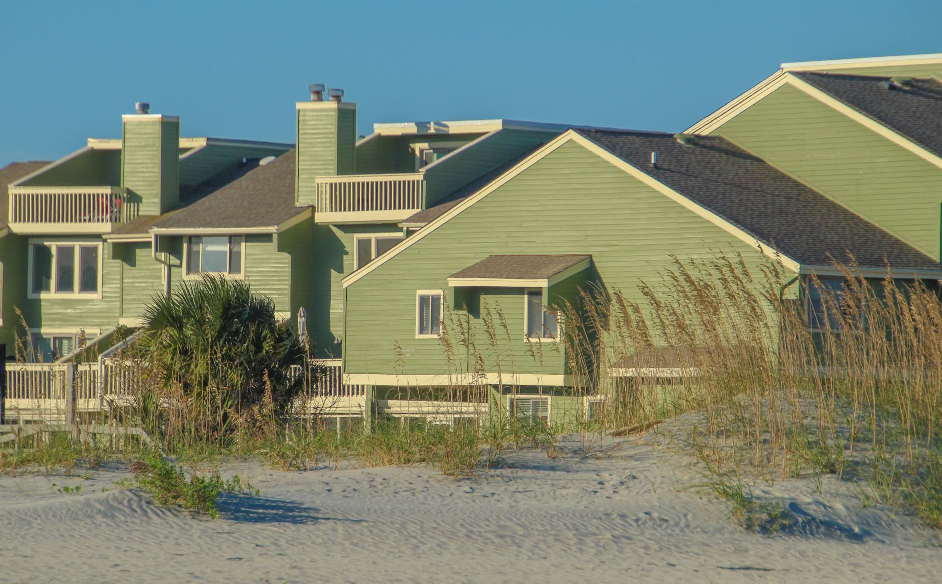 What to Know Before Buying a Vacation Home