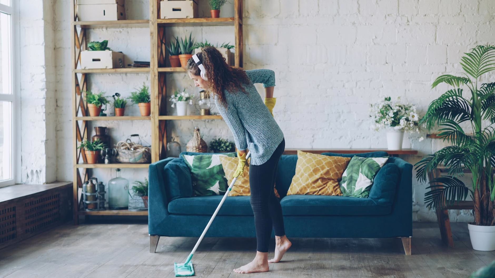 Spring Cleaning Checklist: Room by Room